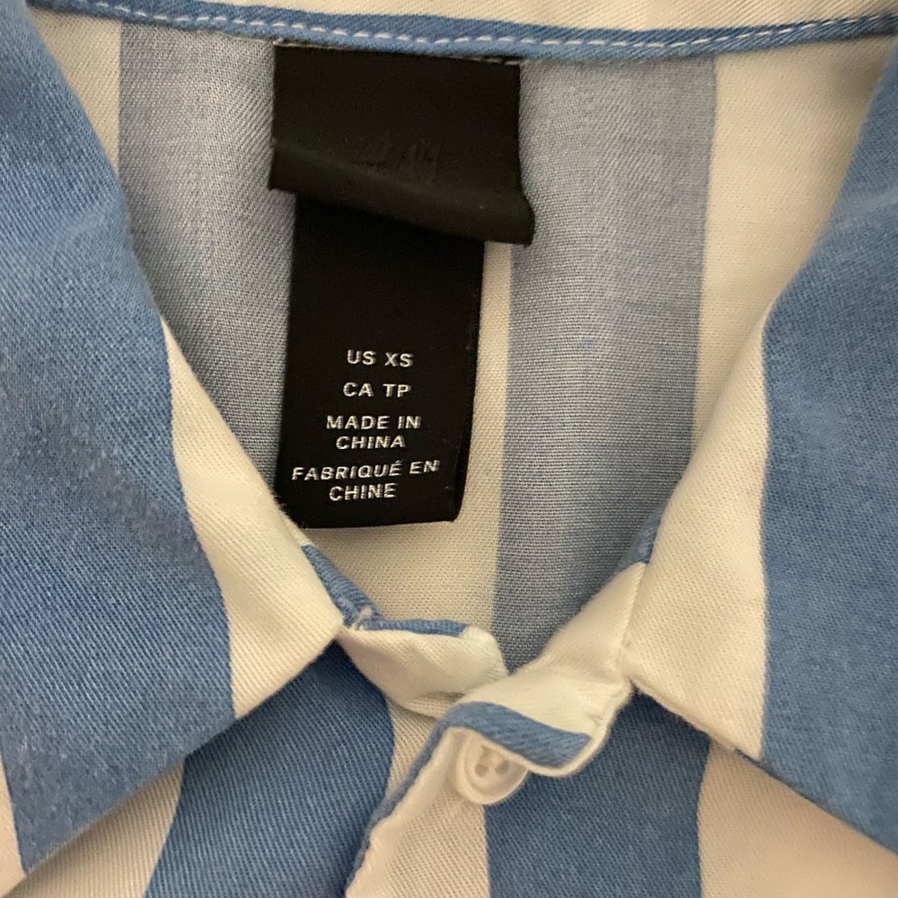H&M Button Down - Picture 2 of 2